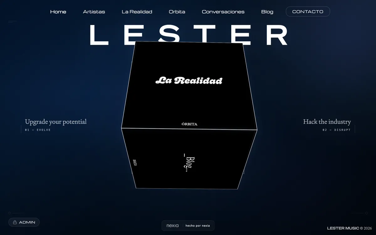 Portada de lestermusic.com con el cubo 3D de secciones bajo el rótulo LESTER